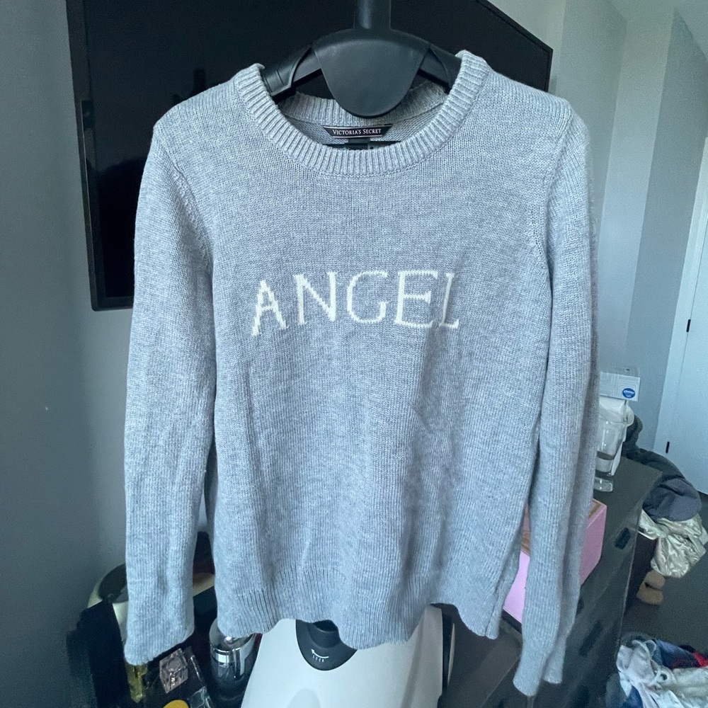 Grey crew neck